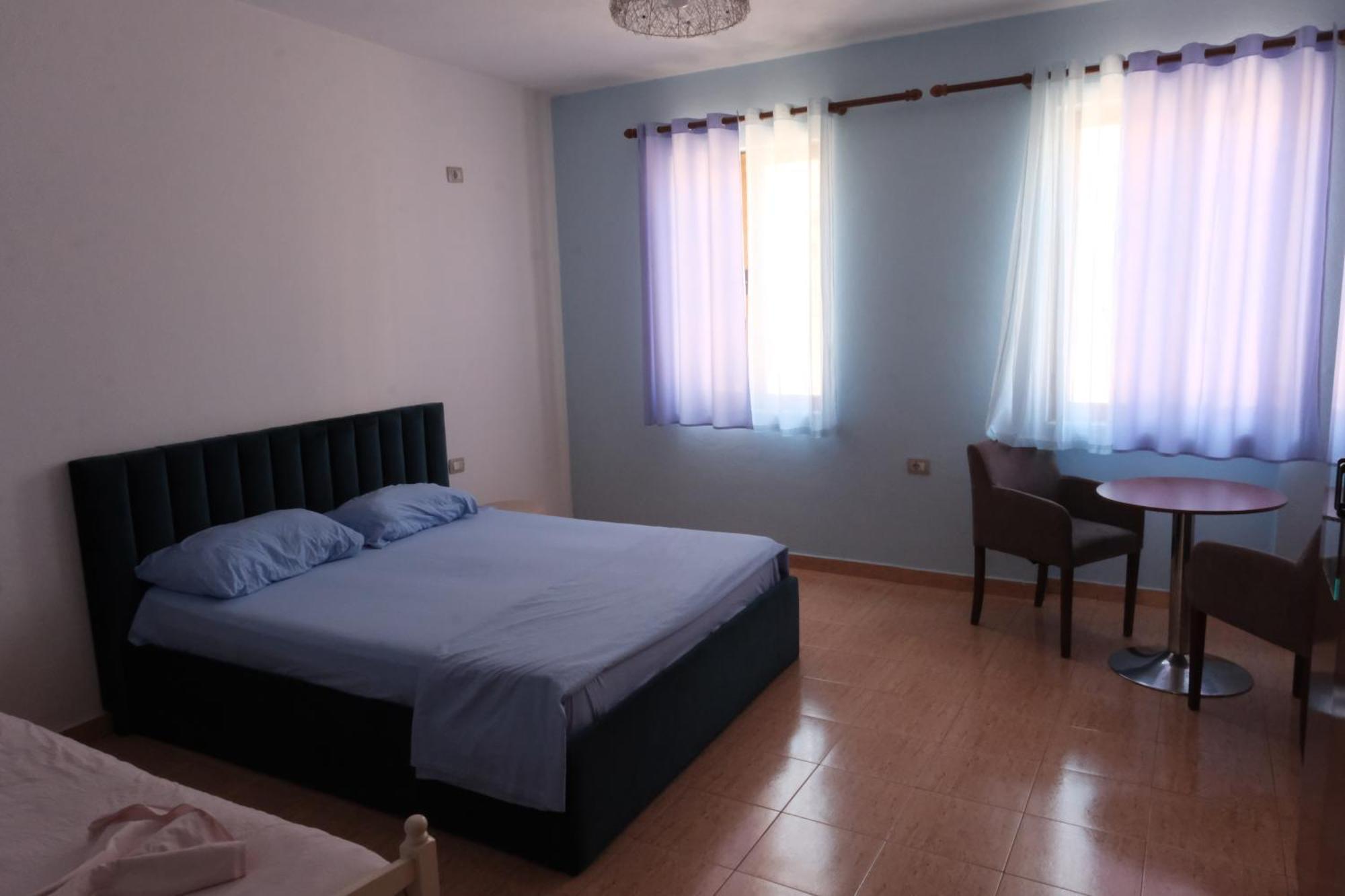 My Hostel - Privates And Dorms Shkoder Exterior photo